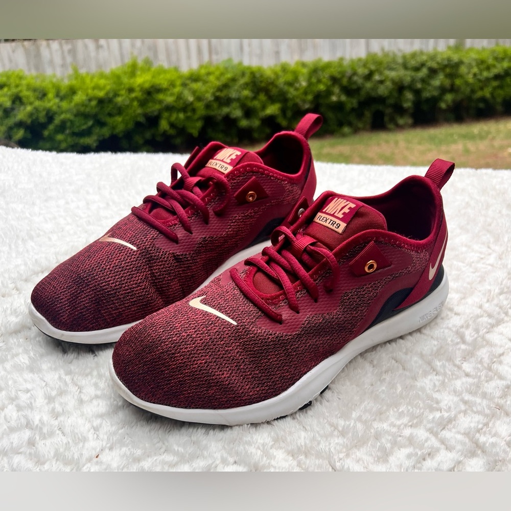 NWOT Nike Flex TR 9 Maroon Red Gold Training Shoes Women’s 8.5 - Picture 7 of 12